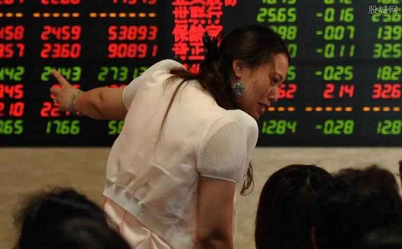 ST长生连续跌停 ST长生距离强制退市还差几步？