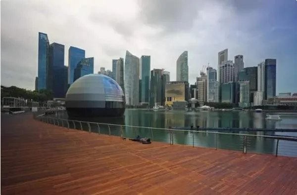 首个水上苹果零售店落户新加坡,具体什么时候开业呢?