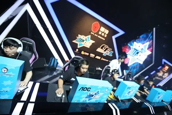 传说队加赛取胜 CFPL S7全明星周末圆满收官