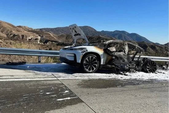 法拉第未来回应FF91测试车起火：测试设备的锅