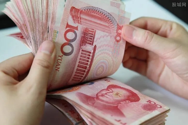 什么生意一天能赚一万 钱真有这么好赚吗？