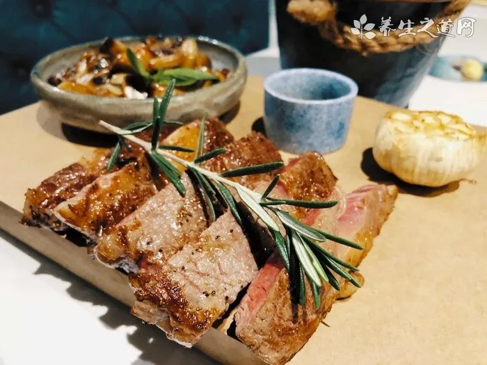 猫中毒的症状，最简单的治猫中毒方法