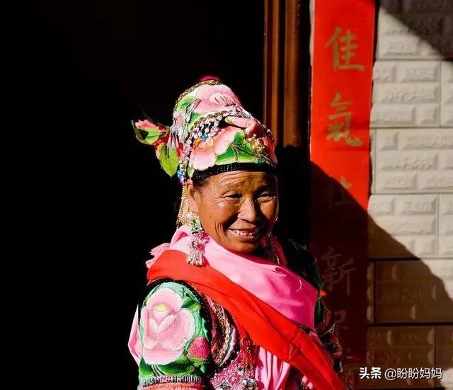 2017和2019的照片刷屏,是如何迅速火起来的?