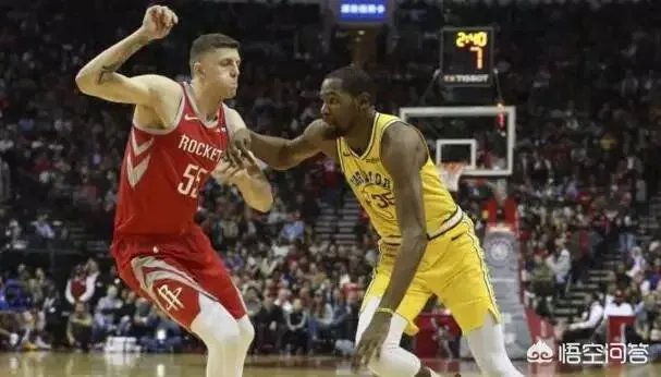 周琦发展联盟再次受伤场面惨烈,网友高呼“回来吧”,你怎么看?