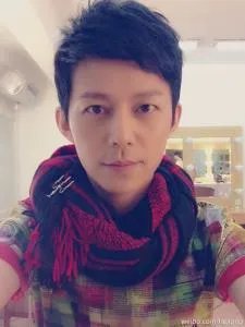 何炅到底是不是同性恋图片 何炅断背门证据是gay吗大揭秘