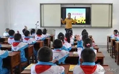 成都女教师失联5天现身甘肃天水,家属:或因受刺激, 你怎么看?