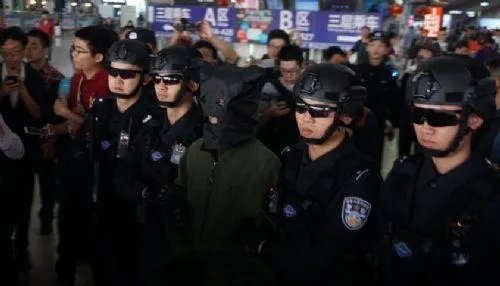 番禺运钞车劫案破事件是怎么回事？