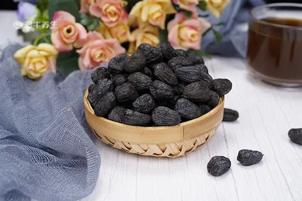 黑枣泡酒的功效与作用