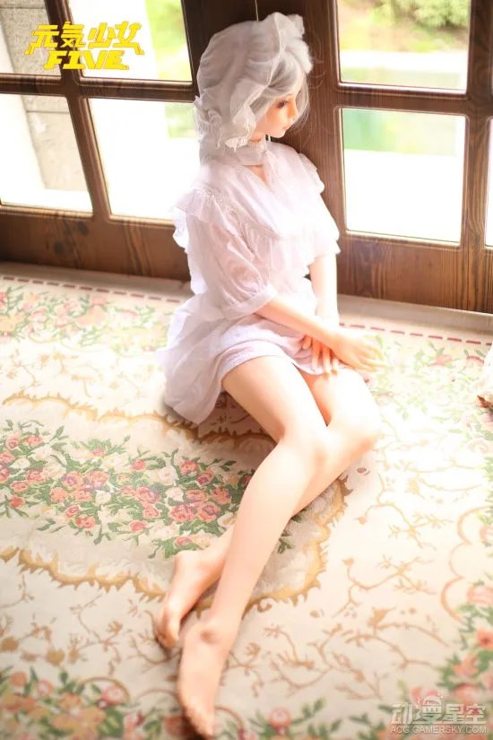 中国首个虚拟女子偶像团体“元气少女Five”登场亮相 各色萌妹任你选