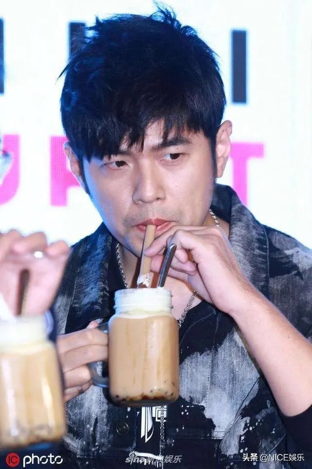 为何周杰伦迟迟不出新专辑，如果出了专辑会不会霸占头条？