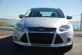 全面解析2012款新福克斯参数,配置一览!