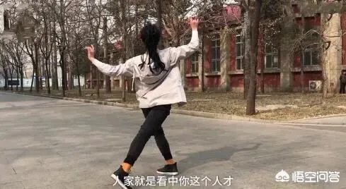 考生因身高遭淘汰就差2cm,身高真的那么重要吗?