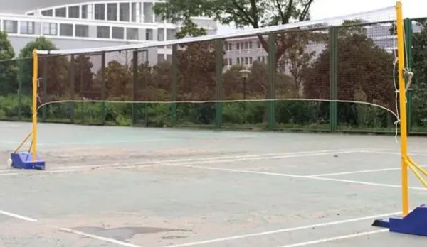 羽毛球网架标准多高