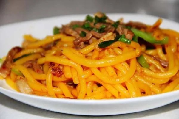 一家9口聚餐疑食物中毒7人死亡，真相到底是什么？