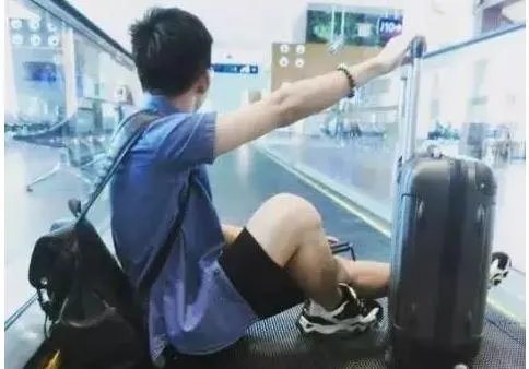 留学2年败光200万什么情况：详情真相揭露不能这样宠爱