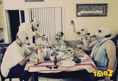 人们从以下哪种动物身上得到启发,发明了防毒面具野猪大象