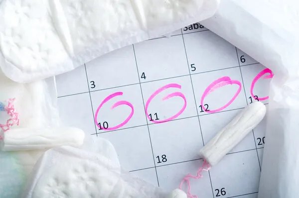 男子验出月经推迟?是操作失误!那女性又为何会出现月经推迟?