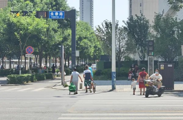 西安实行7天临时性管控措施，当地市民的生活造成了哪些影响？