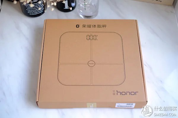 测出你身体年龄的魔秤 — Honor 荣耀 体脂秤初体验