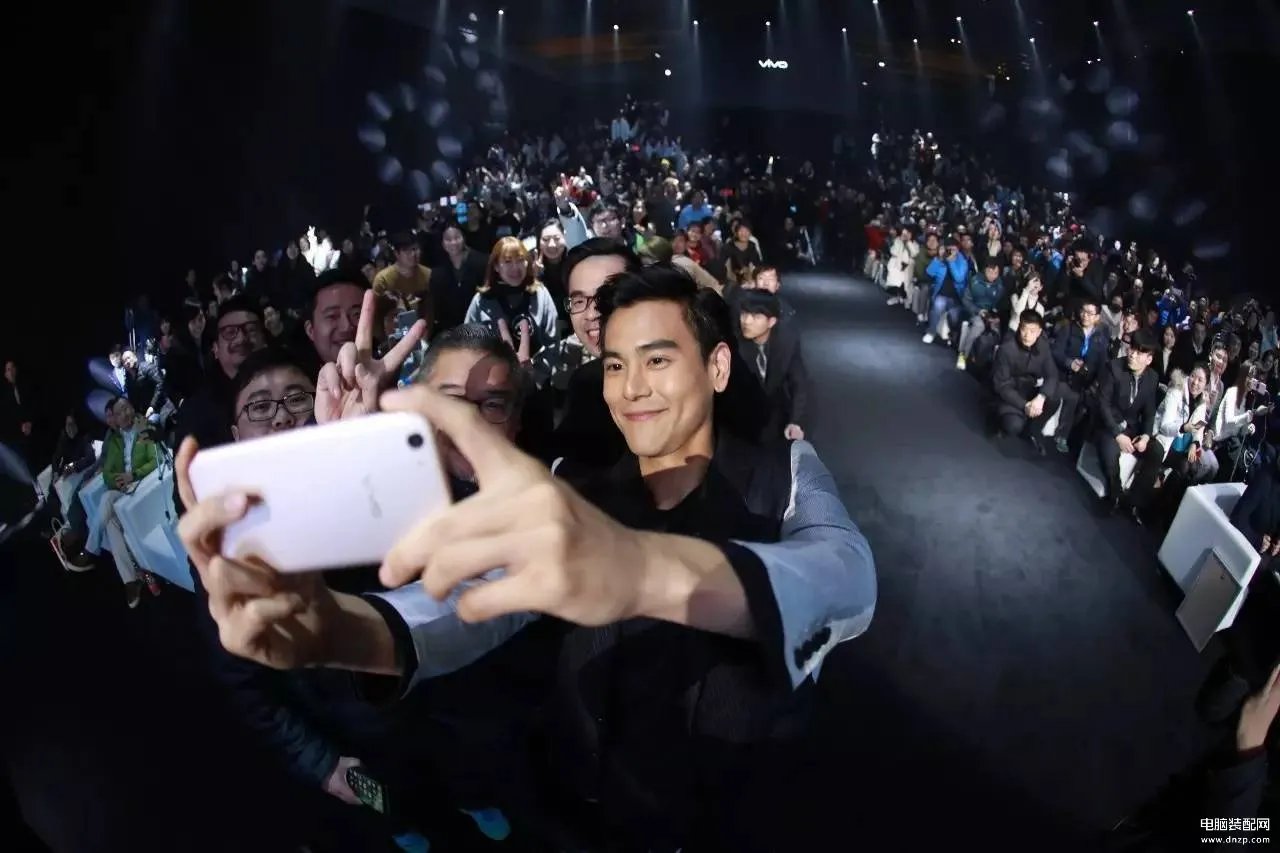 x9plus什么时候上市的（vivo X9Plus 开启预约时间）