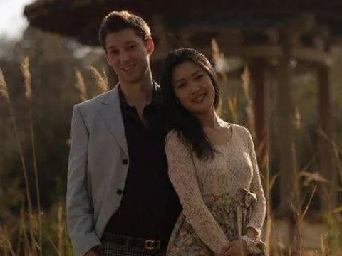 王珂前妻曝光 其美艳程度远胜刘涛