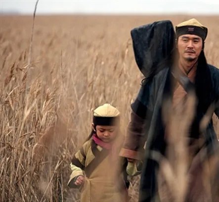 李成宰老婆是谁呢 与安圣基加盟韩国首部3D影片《弦之歌》