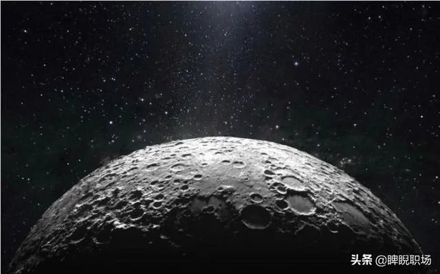 我国年底将发射嫦娥五号,我们距离登月还有多远?