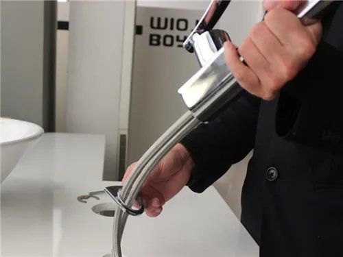 水龙头漏水怎么修理