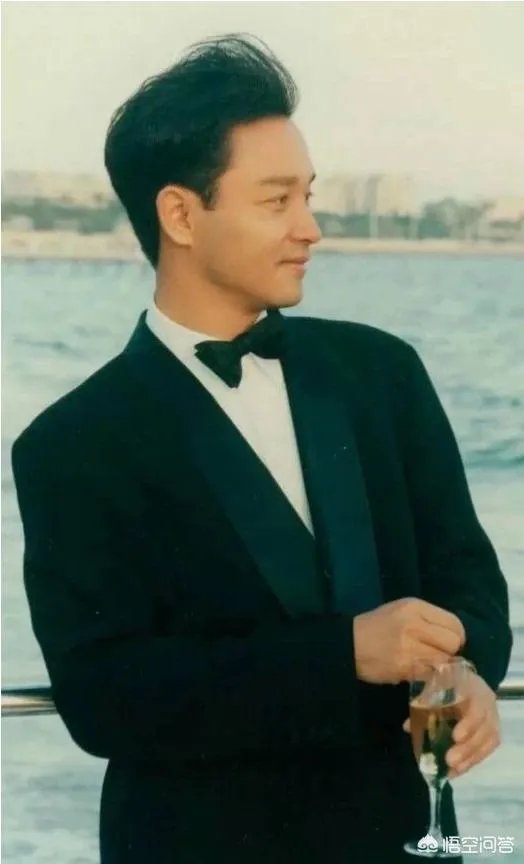 张曼玉回忆张国荣,为什么这么多年还有那么多人回忆他,张国荣究竟有何魔力?