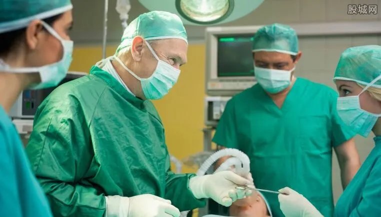 鎵嬫湳鍙颁笂鍔犱环涓囧厓 鐢峰瓙鍖婚櫌姹傝瘖鐤戦伃蹇芥偁鑷磋秴棰濇秷璐�