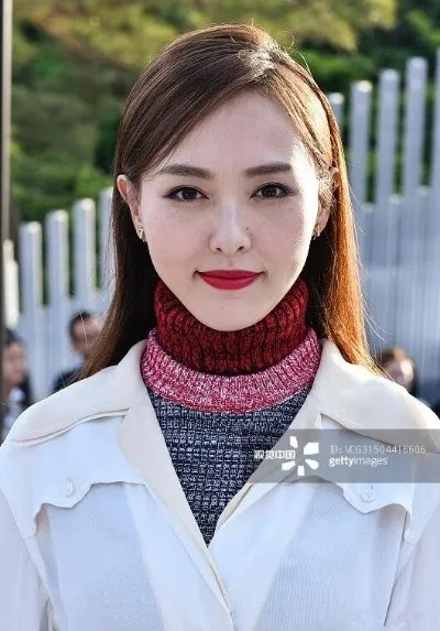 唐嫣出席品牌大秀 各种撞衫最尴尬盘点