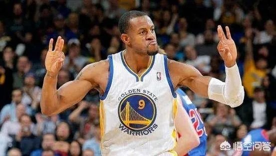 勇士大胜马刺，是正常还是意外？