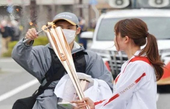 东京奥运会圣火传递途中意外熄灭，这算不算是不好的征兆？