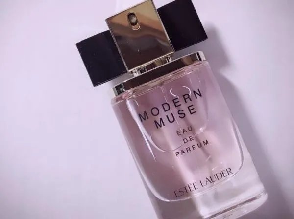 雅诗兰黛的香水真的那么好用吗?