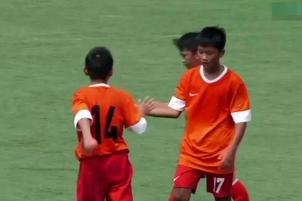 四川达州一大二女生坠楼身亡，是否为刑事案件？