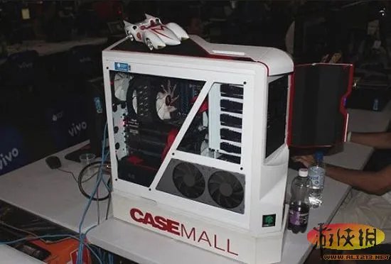 技术宅再次改变世界，这才叫真正pc的DIY改装！