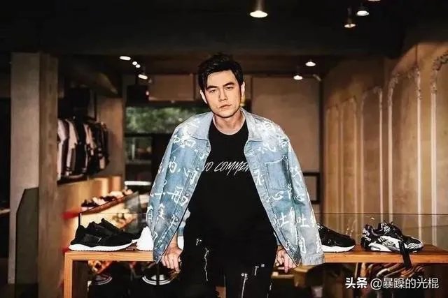 为何周杰伦迟迟不出新专辑，如果出了专辑会不会霸占头条？