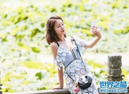 江一燕人品到底有多差,装的再好上真人秀就暴露了