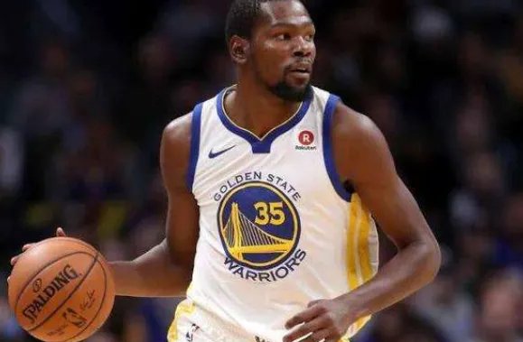 杜兰特新冠病毒检测呈阳性,在此期间他究竟接触了哪些人?