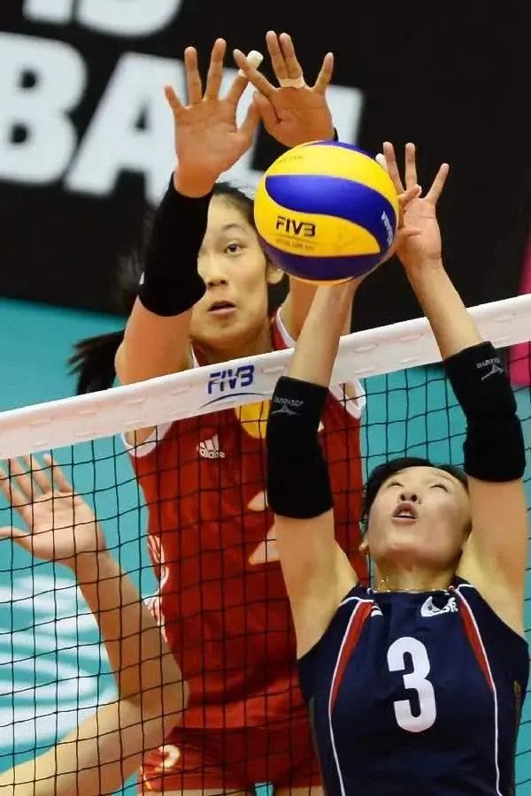 朱婷:女排精神不是胜利时才有!国足何时才能有如此精神?