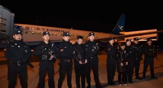 福建夫妇非法吸储是什么情况?