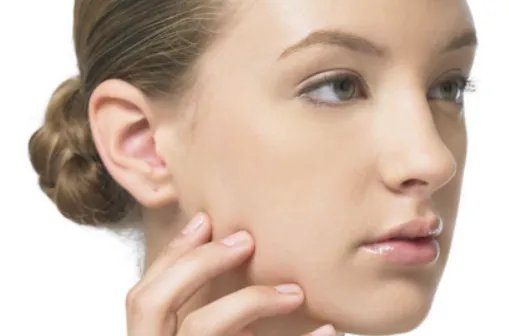 北京祛痘坑激光价格