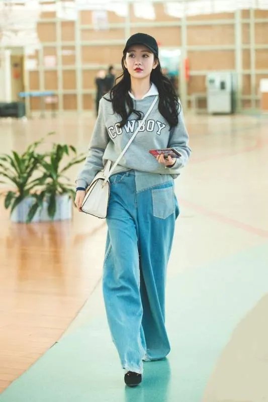 穿阔腿裤怎么搭配上衣?