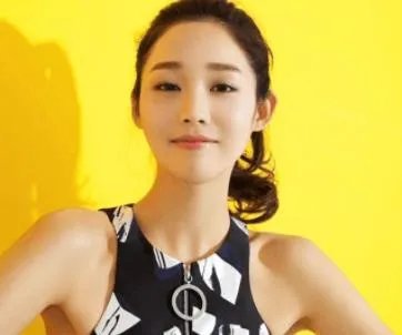 我的体育老师李思涵:李思涵图片