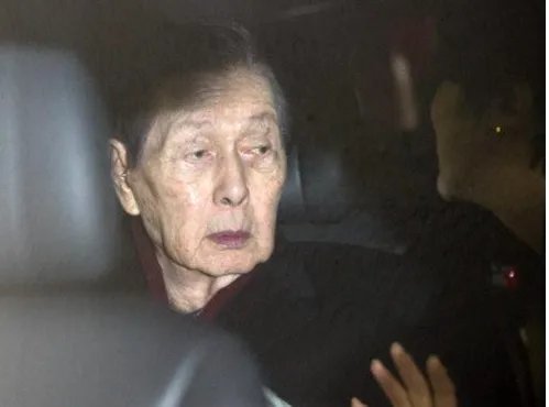 乐天会长经营违规吗？