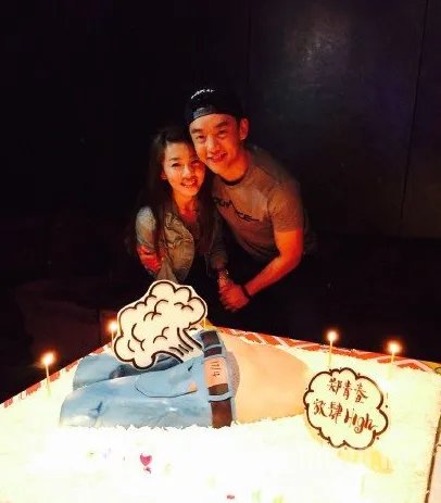 程晓玥的妈妈郭敬红资料照片 程晓玥郑凯为什么被叫真诚CP