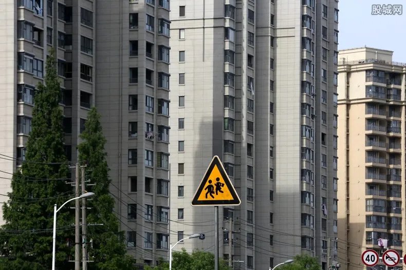 外卖小哥7万元小城买房 房子真的有哪些便宜吗?