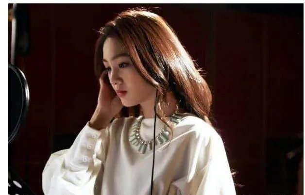 张恒如何承认与郑爽恋情?