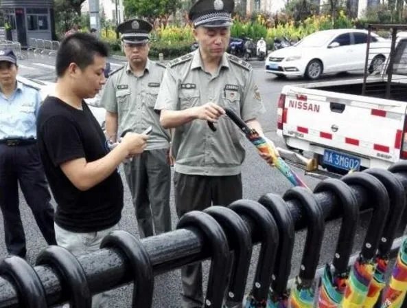 共享雨伞被清理 应该如何有效利用共享经济