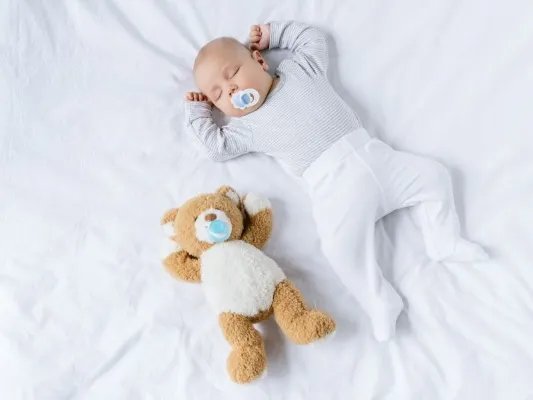 如何选择婴儿床